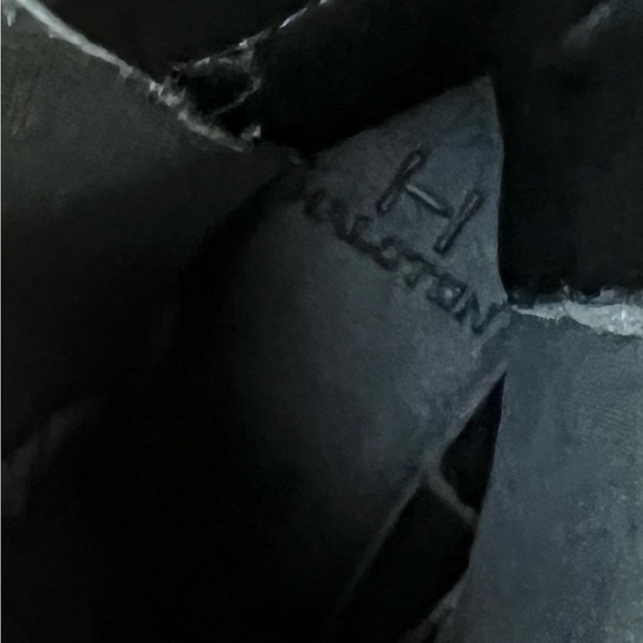 Halston Heritage Black Rio Chelsea Heeled Boots Size 6.5 - Picture 2 of 9